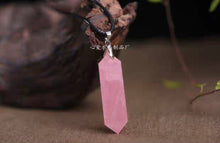 Last inn bildet i Galleri-visningsprogrammet, Krystallsmykke Rosenkvarts
